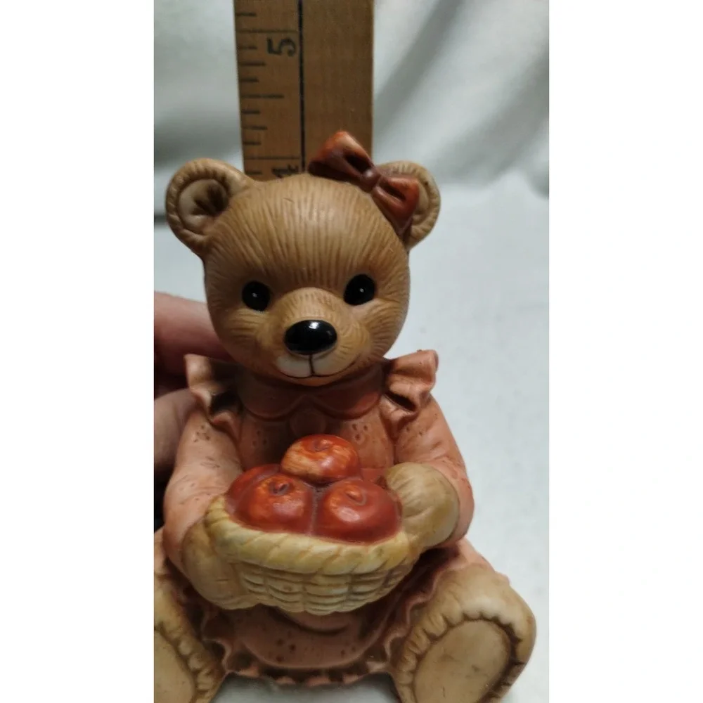 VTG Teddy Bear HOMCO Porcelain Figurine Basket‎ Apples #1405 Country Farm Fall